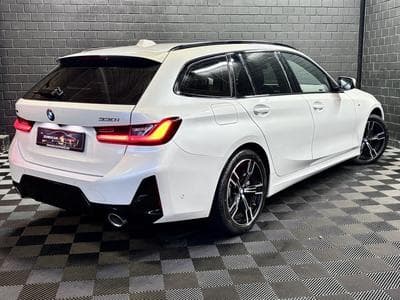 BMW 330 330I 2.0 xDrive M-SPORT TOURING 245 CV *M Sport* *Caméra* (2024) - Foto 6