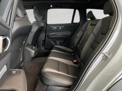 Volvo V60 Plus (2023) - Foto 15