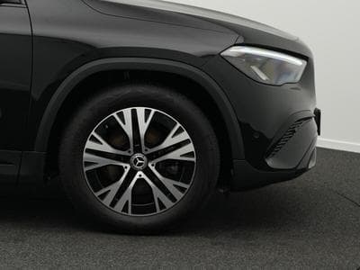 Mercedes GLA 180 d Progressive LED+Kamera+Night+MBUX (2025) - Foto 8