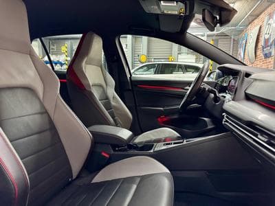 VW Golf Golf VIII GTI 2.0 TSi 245cv Auto Cuir/Navi/LED/ACC/Cam (2022) - Foto 8