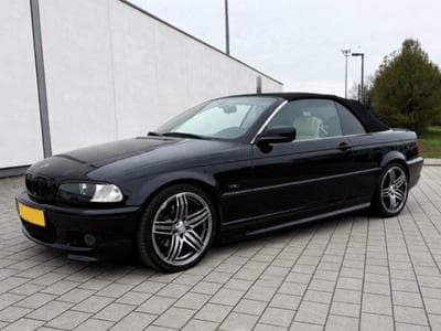 BMW 323 (2000) - Photo 1