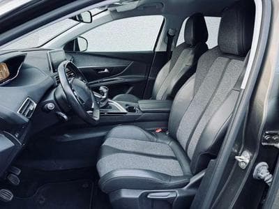 Peugeot 5008 5008 1.5 BlueHDi Allure (2020) - Photo 12