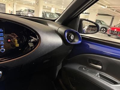 Toyota Aygo 1.0 ESSENCE (2023) - Photo 9