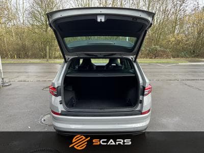 Skoda Kodiaq 2.0 Tsi SportLine 4Motion DSG (2023) - Foto 11