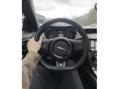 Jaguar F-Type F-Type R 5.0 V8 Supercharged essence (2014) - Photo 11