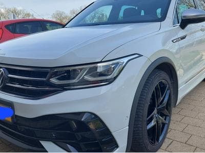 VW Tiguan R (2023) - Photo 1