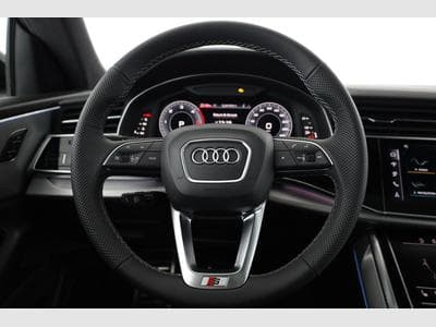 Audi Q8 50 TDI quattro (2025) - Foto 5