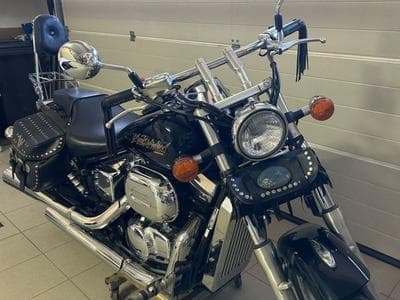 Honda Shadow Black Widow (2002) - Photo 1