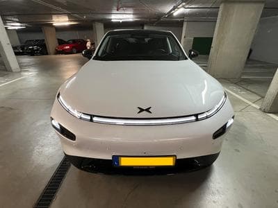 Xpeng P7 AWD Performance (2025) - Foto 1