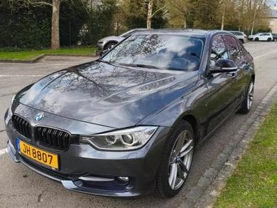 BMW 318 Sport (2014) - Photo 1