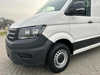 VW Crafter 30 2.0 TDI (2026) - Photo 2