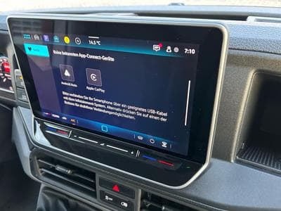 VW Crafter 30 2.0 TDI (2026) - Photo 11