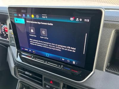 VW Crafter 30 2.0 TDI (2026) - Photo 12