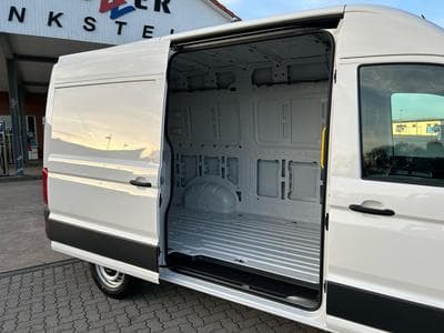 VW Crafter 30 2.0 TDI (2026) - Photo 15