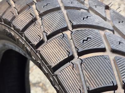 Pneus – 17 - Photo 1