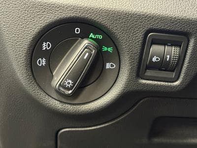 Skoda Kamiq Selection 1.0 TSI 115 DSG7 (2025) - Foto 10