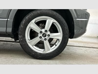 Audi Q2 35 TFSI 150cv S-line S-tronic (2025) - Foto 5