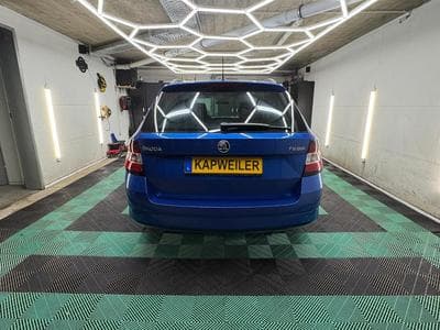 Skoda Fabia JOY1.2 TSI DSG 110 Navi Klima PDC Tempomat Alcantara (2016) - Foto 6