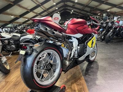 MV Agusta Superveloce 1000 Ago (2025) - Photo 3