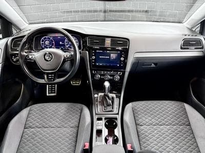 VW Golf Golf VII 2.0 TDI Confortline Connect *Caméra*ACC* (2019) - Foto 9