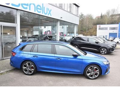 Skoda Octavia Combi 2.0 TDI RS DSG 4X4 MEMO TRAVEL CANTON CAM KEYLESS (2024) - Foto 3