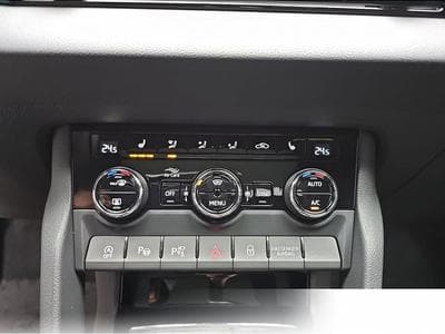 Skoda Karoq (2026) - Foto 10