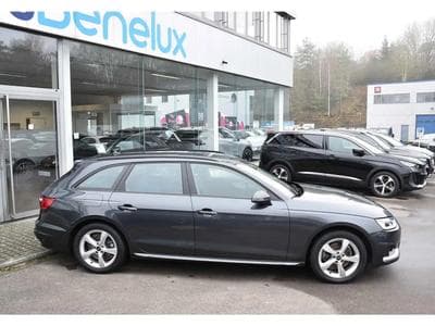 Audi A4 (2024) - Foto 3