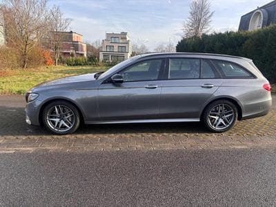 Mercedes E 400 (2017) - Foto 1