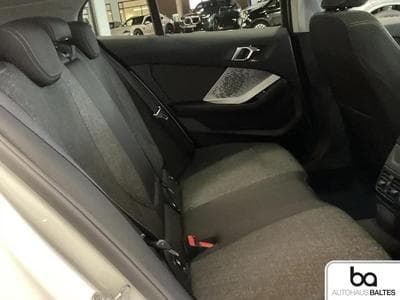 BMW 118 (2025) - Foto 8