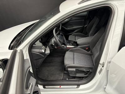 Audi A5 AVANT 40 tfsi 204cv S-Line Edition (2025) - Foto 8