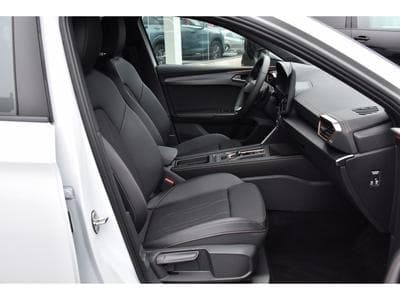 Cupra Leon ST 1.5 eTSI DSG ACC LANE SG CHFF CAM NEUVE (2025) - Photo 7