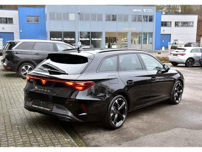 Cupra Leon ST 1.5 eTSI DSG ACC LANE CAM SG CHFF NEUVE (2025) - Photo 4