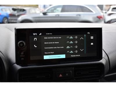 Citroën Berlingo 1.5 BlueHDI 100 CLIMA REGUL LANE CAM KEYLESS NEUF (2025) - Photo 11