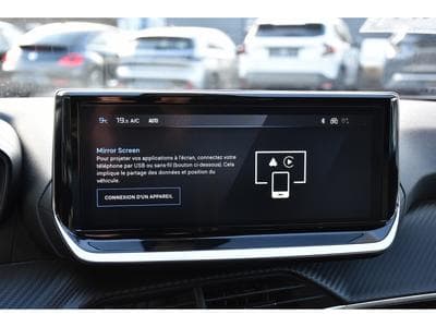 Peugeot 2008 1.2 PureTech Allure ACC GPS LANE SIDE CAM 360 1° MAIN (2024) - Photo 11