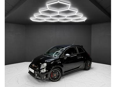 Abarth 695 1.4 Turbo T-Jet 180ch Competizione (2022) - Photo 1