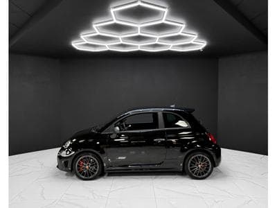 Abarth 695 1.4 Turbo T-Jet 180ch Competizione (2022) - Photo 2