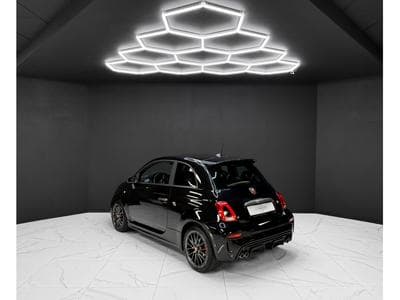 Abarth 695 1.4 Turbo T-Jet 180ch Competizione (2022) - Photo 3