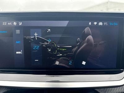 PEUGEOT 208 1.2 Hybrid 100ch Allure e-DCS6 (2024) - Foto 11