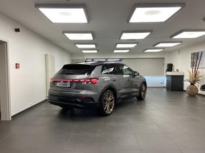 Audi Q4 e-tron 50 e-tron S Line 299 CV / 220 KW quattro (2023) - Foto 8