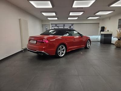 Audi S5 Cabriolet TFSI 354 CV / 260 KW tiptronic (2023) - Foto 6