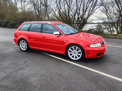 Audi RS4 (2001) - Photo 1