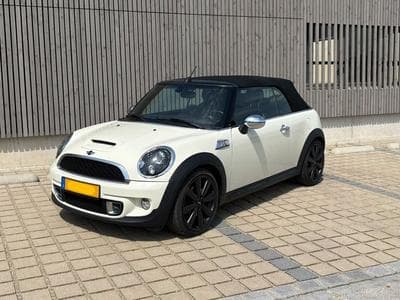 Mini Cabrio Cooper Cooper S R57 (2012) - Photo 1