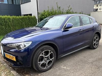 Alfa-Romeo Stelvio 2.2 super Q4 210 (2017) - Foto 1