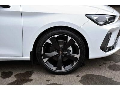 Cupra Leon (2025) - Foto 5