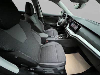 Skoda Octavia (2026) - Foto 3