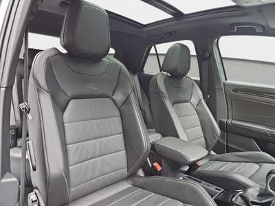VW T-Roc 2.0 TDi DSG 150 R-Line (2025) - Photo 14