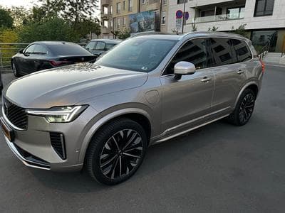 Volvo XC90 (2025) - Photo 1