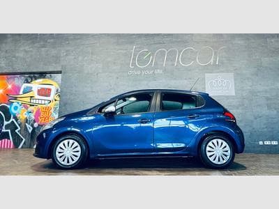 Peugeot 208 208 LIKE (2017) - Photo 1