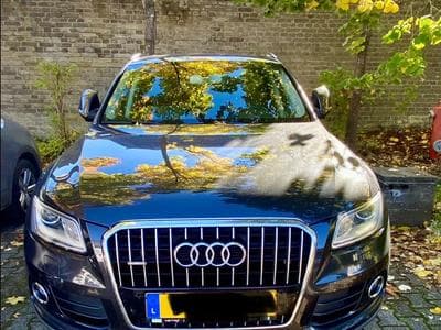 Audi Q5 S-tronic QUATRO (2012) - Photo 1