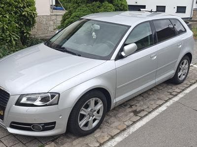 Audi A3 Sportback (2011) - Photo 1
